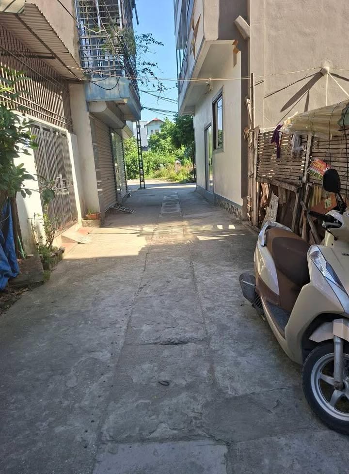 Đất Yên Phú, Ngọc Hồi 77.6m² giá 9.9 tỷ - Vị trí đẹp, giao thông thuận tiện!