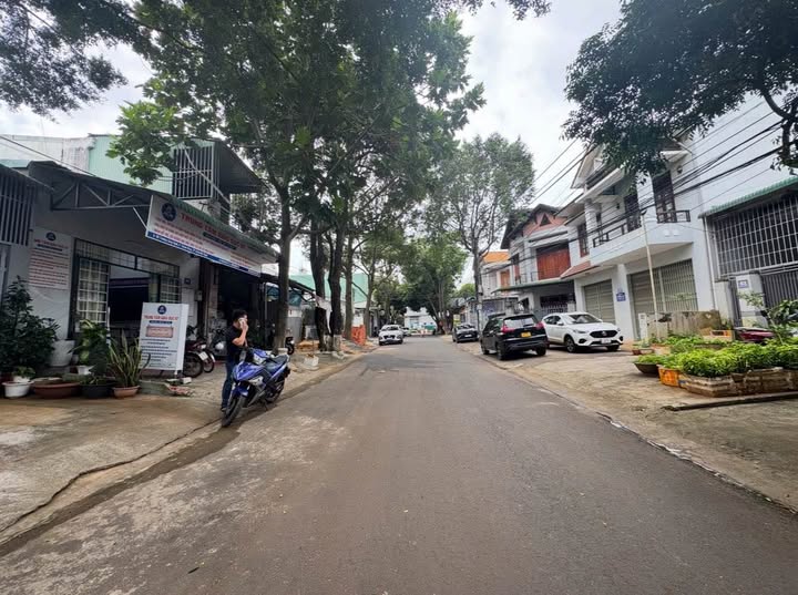 Nhà góc 2 mặt tiền Trương Công Định 72m² giá 5.95 tỷ - Đầu tư sinh lời ngay!