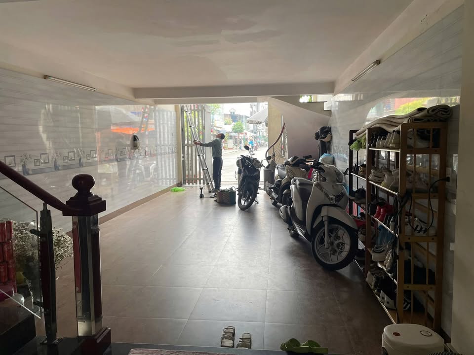 Cho thuê mặt bằng kinh doanh tại đường Hạ Lý, quận Hồng Bàng - Diện tích 40m², giá 6 triệu/tháng!