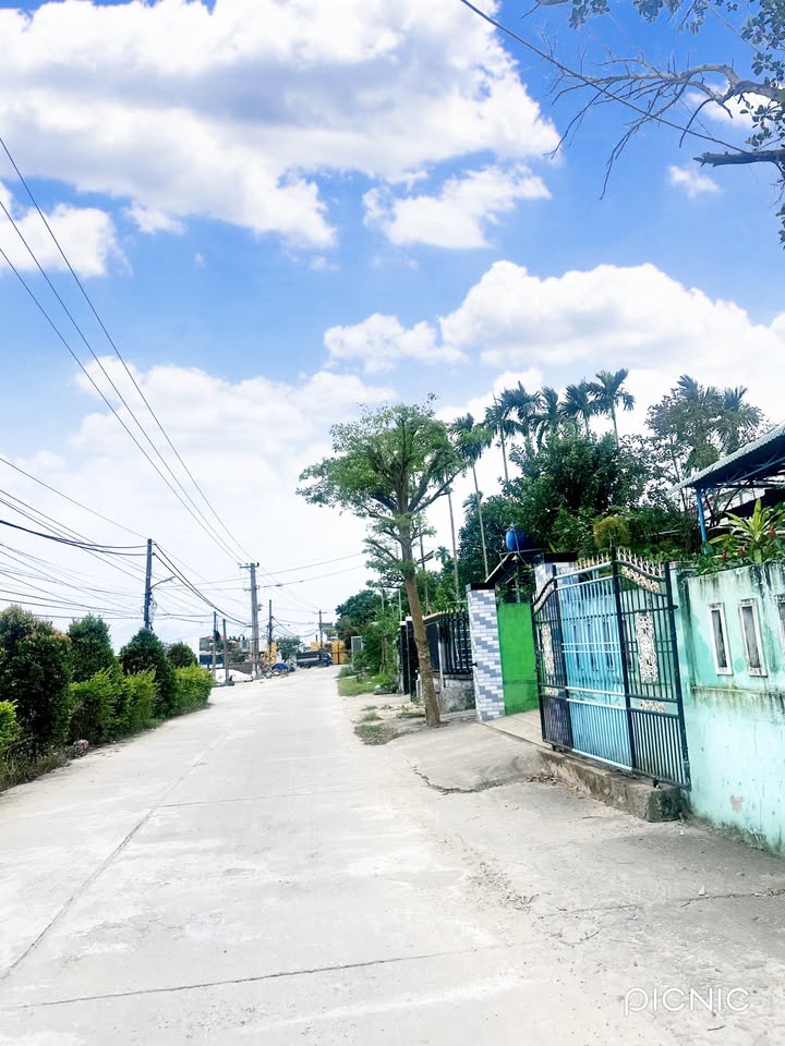 Đất nền liền kề tại Điện Hồng, Điện Bàn 300m² chỉ 690 triệu - Sổ đỏ chính chủ!