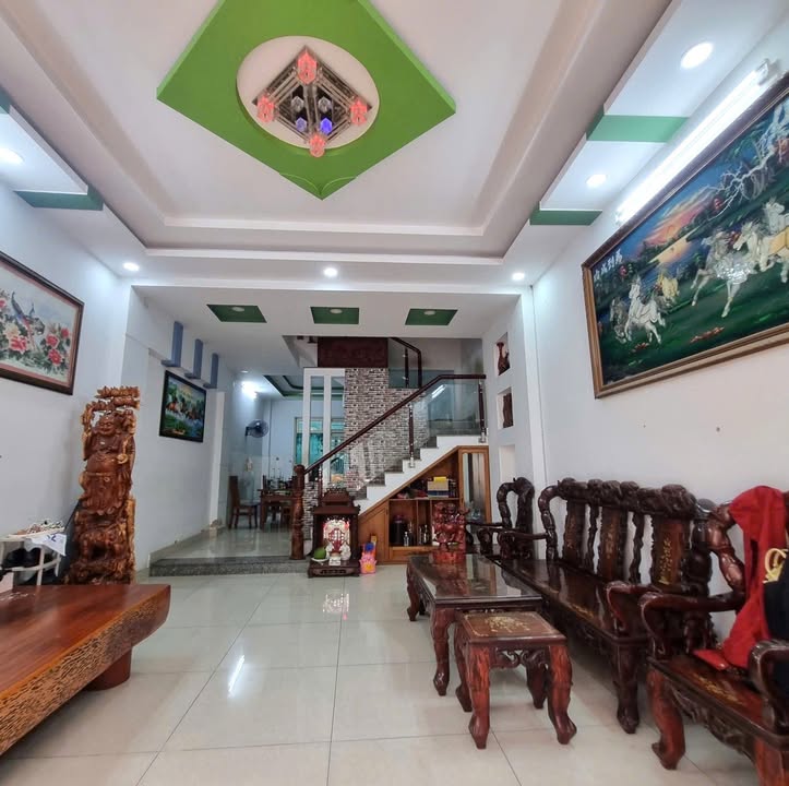 Nhà hẻm ô tô Nguyễn Văn Khối, Gò Vấp 70m² giá 6 tỷ - Nhà đẹp, sổ hồng riêng!