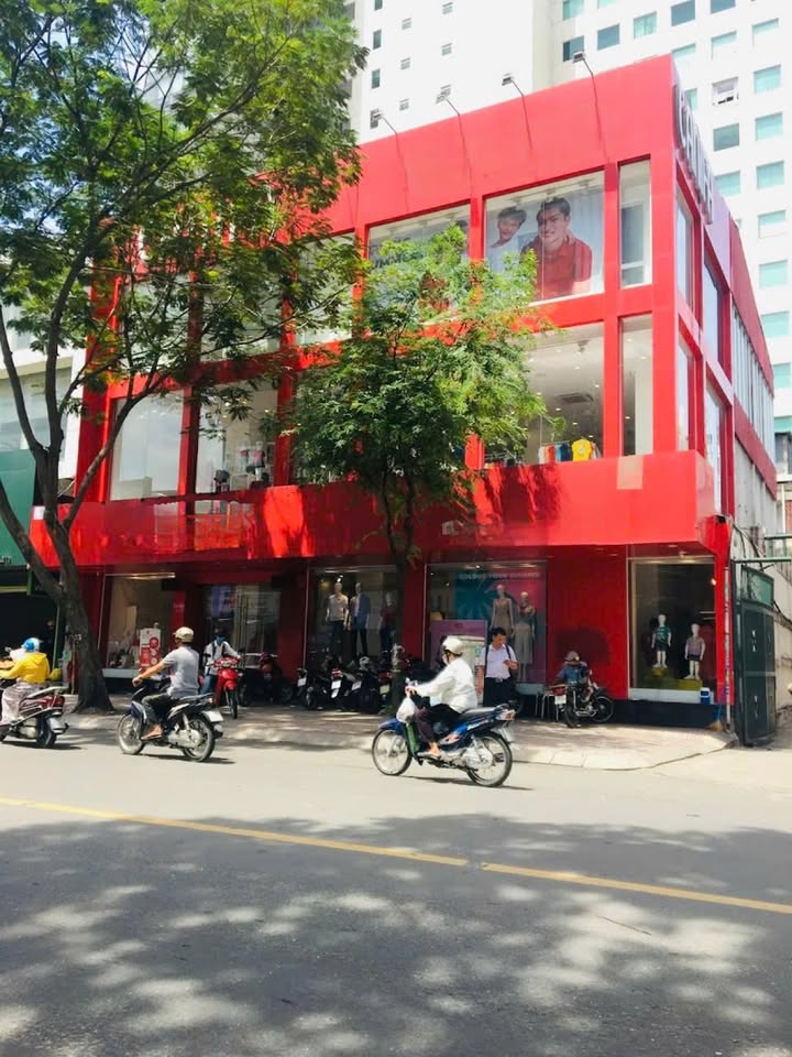 FrontHouse 416m² Hai Bà Trưng Q3 giá thỏa thuận - Vị trí đắc địa cho kinh doanh!