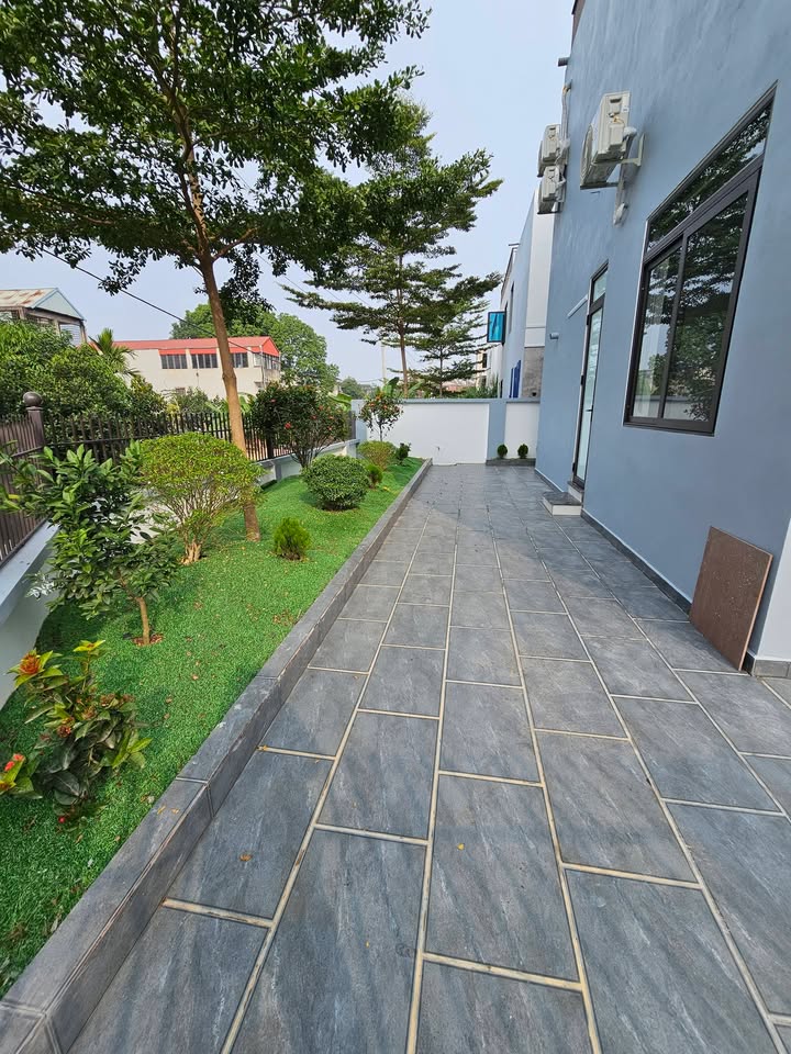 Biệt thự Phan Đình Phùng Thái Nguyên 232m² giá 13.5 tỷ - Đầy đủ tiện nghi sang trọng!