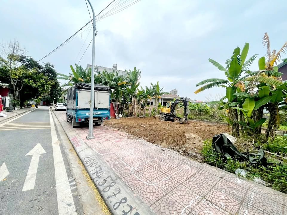 Căn hộ chung cư Nam Sơn 163m² giá 26 triệu - Vị trí đẹp, thông thoáng!