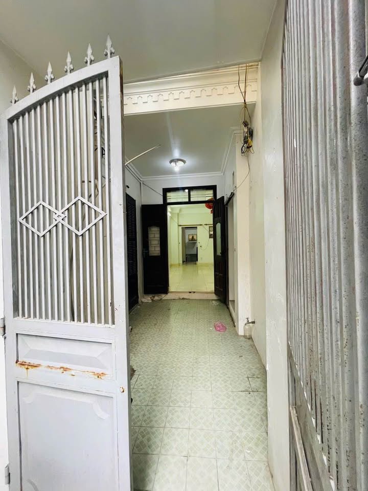 Nhà 3 tầng cho thuê tại 155 Cát Dài, Hải Phòng 60m² - Giá chỉ 4 triệu/tháng!