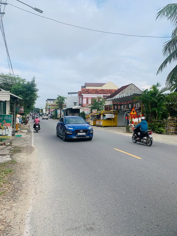 Nhà mặt tiền tỉnh lộ 623B Nghĩa Kỳ 141m² giá 2.2 tỷ - Vị trí kinh doanh sầm uất!