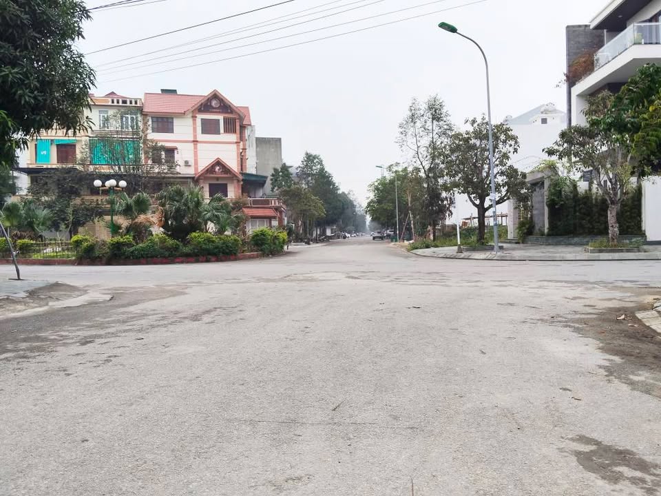 Nhà 4 tầng KĐT Mới An Hoạch 75m² giá 6 tỷ - Dọn vào ở ngay!