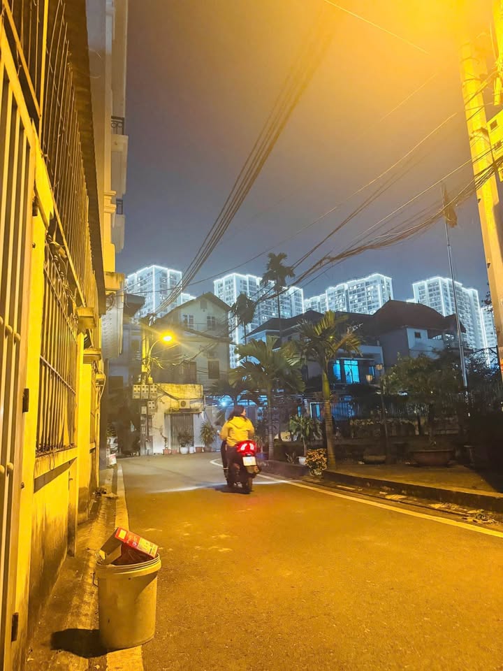 Đất 50m² tại TDP An Đào D - Gia Lâm, giá chỉ 7.95 tỷ - Cơ hội đầu tư tốt!