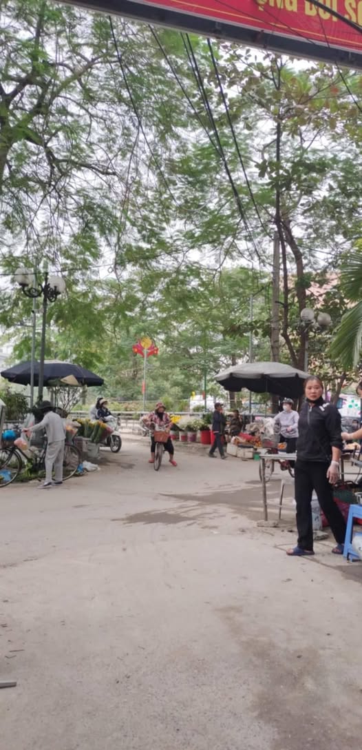 Nhà 5 tầng Phan Đình Giót, Thanh Xuân 34m² giá 8 tỷ - Sổ đỏ chính chủ, giao dịch ngay!