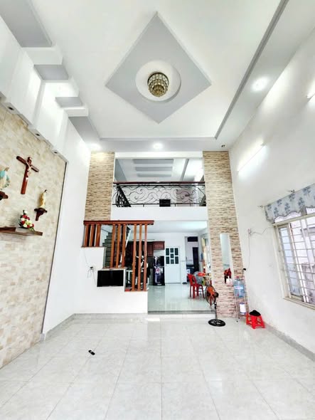 Nhà riêng Long Bình Biên Hòa 82m² giá 2.9 tỷ - Sổ hồng riêng thổ cư 100%!