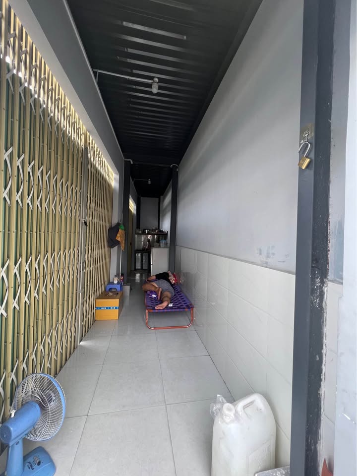 Nhà mặt tiền kinh doanh Phường Lạc Đạo 17m² giá 700 triệu - Đầu tư sinh lời ngay!