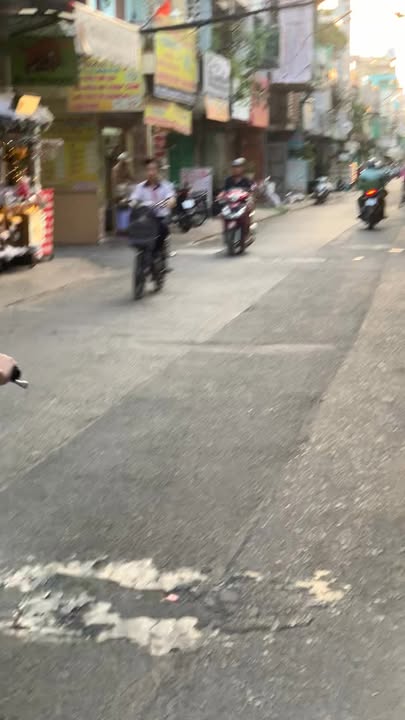 Nhà mặt tiền Lạc Long Quân, Quận 11, 40m² giá 7 tỷ - Đầu tư sinh lời!