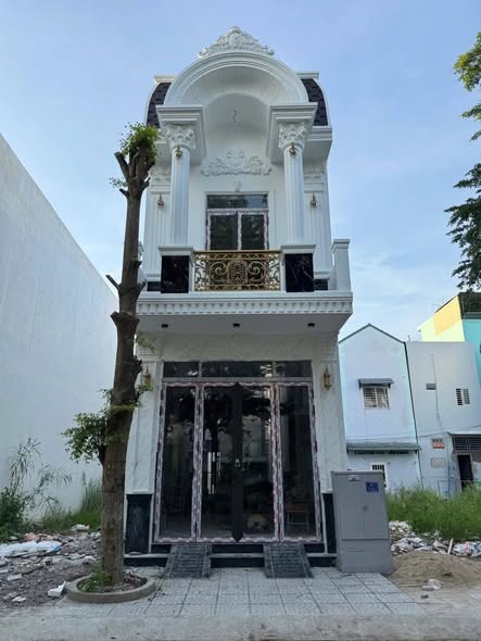 Nhà riêng 2 tầng đường D5, Cần Thơ 64m² giá 4.3 tỷ - Full nội thất mới đẹp!