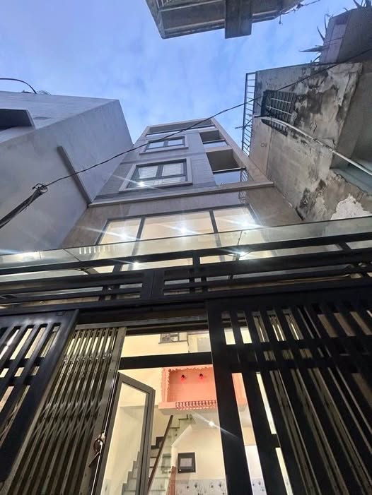 Nhà phố Bãi Sậy, Bình Tiên, 34m² giá 5 tỷ - Pháp lý chuẩn, 5 phòng ngủ!