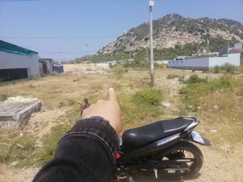 Đất thổ cư 300m² mặt tiền đường 704, xã Hộ Hải, Ninh Thuận - Giá chỉ 3.1 tỷ!