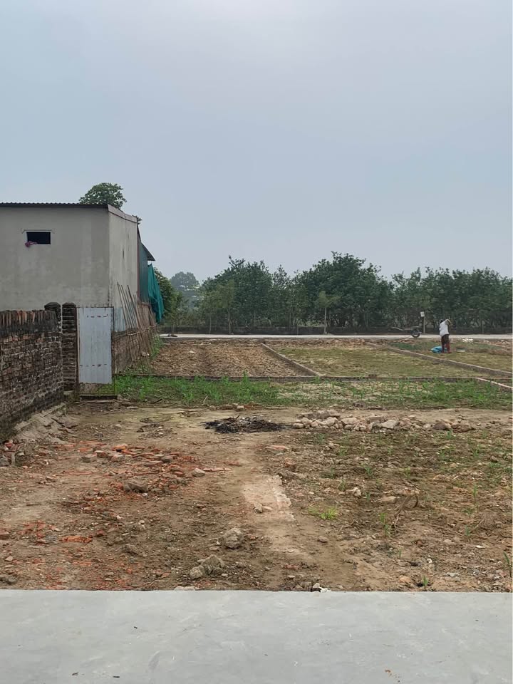 Đất nền Danh Thắng Hiệp Hòa 115m² giá 700 triệu - Đường thông ô tô thuận tiện!