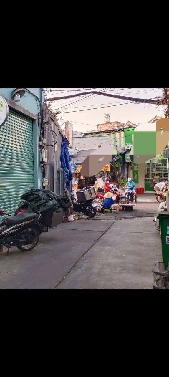 Nhà cho thuê mặt tiền đường Lê Đình Cẩn, Bình Tân 50m² giá 6.3 triệu - Thích hợp kinh doanh!