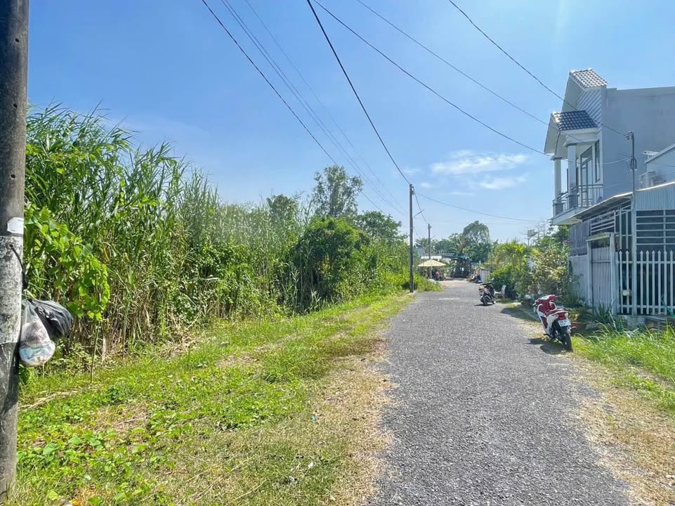 Đất nền Khu VP Đăng ký Đất Mỹ Quý, Long Xuyên 74m² giá 800 triệu - Đầu tư sinh lời ngay!