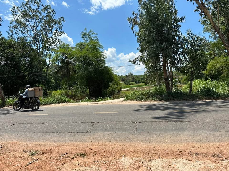 Đất nền liền kề mặt tiền đường 632 Phù Mỹ 166m² giá 500 triệu - Nở hậu, đầu tư sinh lời!