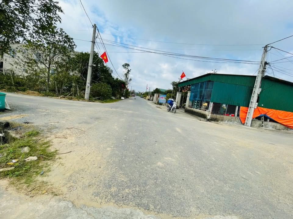 Đất Nghi Liên Vinh 149.8m² giá 2.6 tỷ - Vị trí đẹp, giao thông thuận lợi!