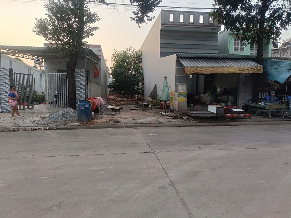 Đất thổ cư 150m² tại Bến Cát, Bình Dương giá 2.1 tỷ - Vị trí kinh doanh đắc địa!