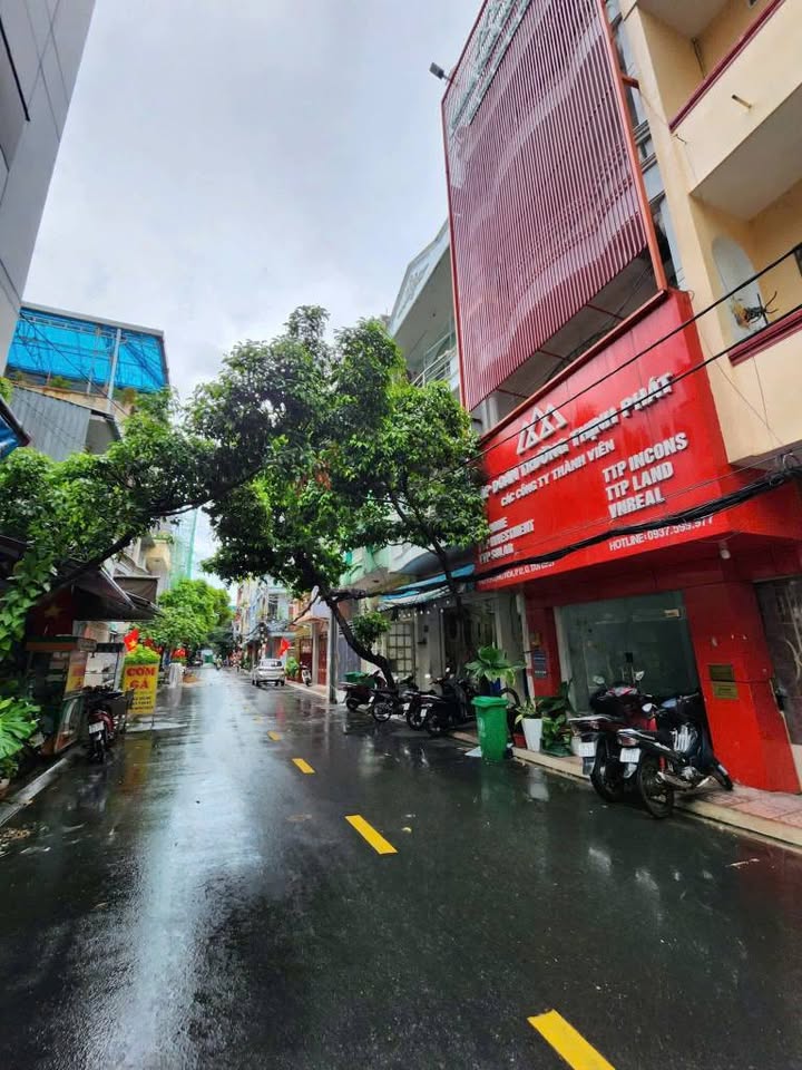 Căn hộ cho thuê gần sân bay Tân Sơn Nhất 30m² giá 4.8 triệu - Không gian thoáng đãng và tiện nghi