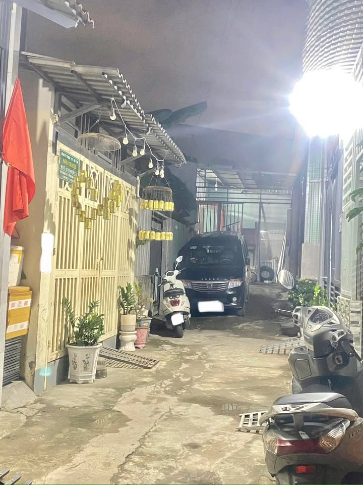 Đất Hiệp Bình Chánh 80m² giá chỉ 4.6 tỷ - Sổ hồng chính chủ, hẻm ô tô