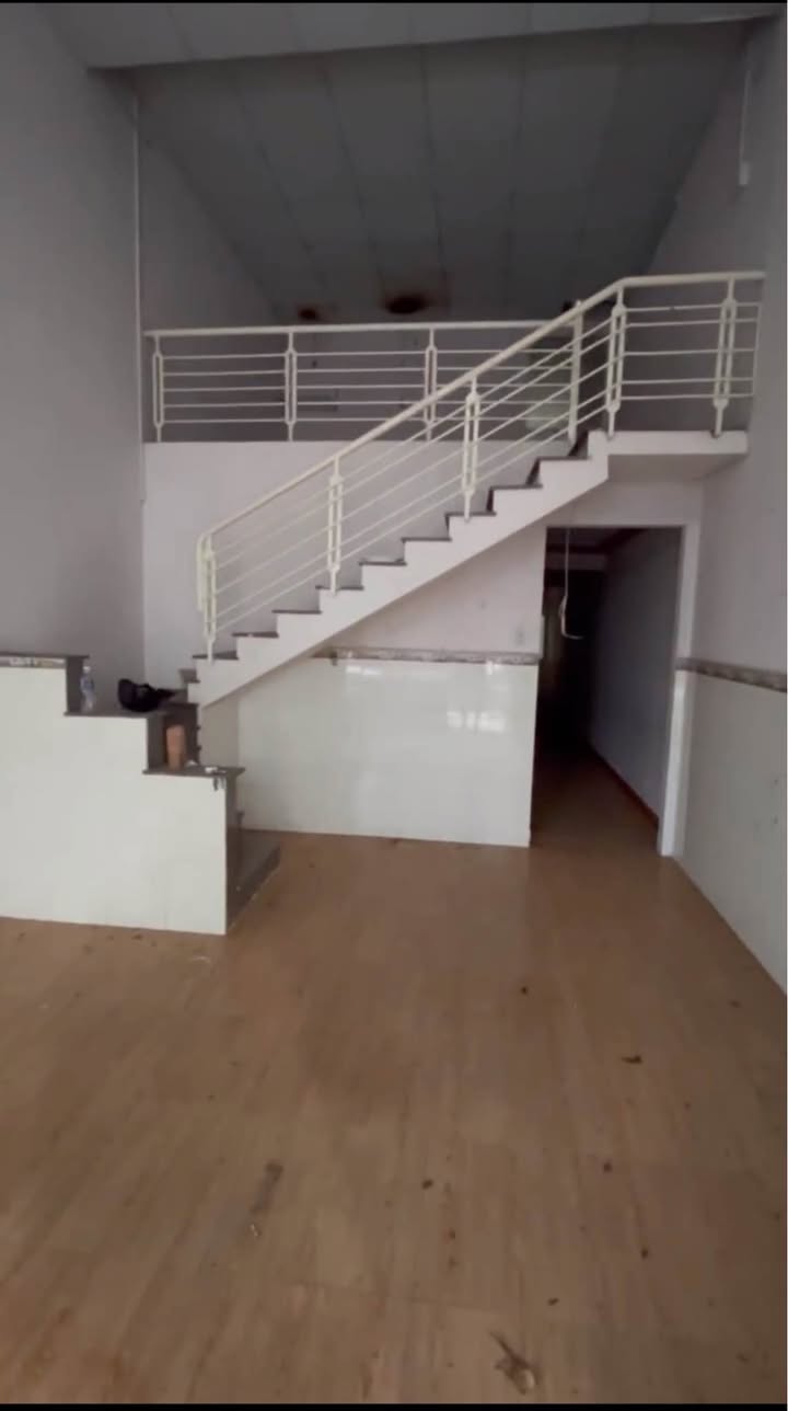 Nhà nguyên căn mặt tiền Lê Thanh Nghị 64m² giá 6 triệu - Thích hợp kinh doanh và ở ngay!