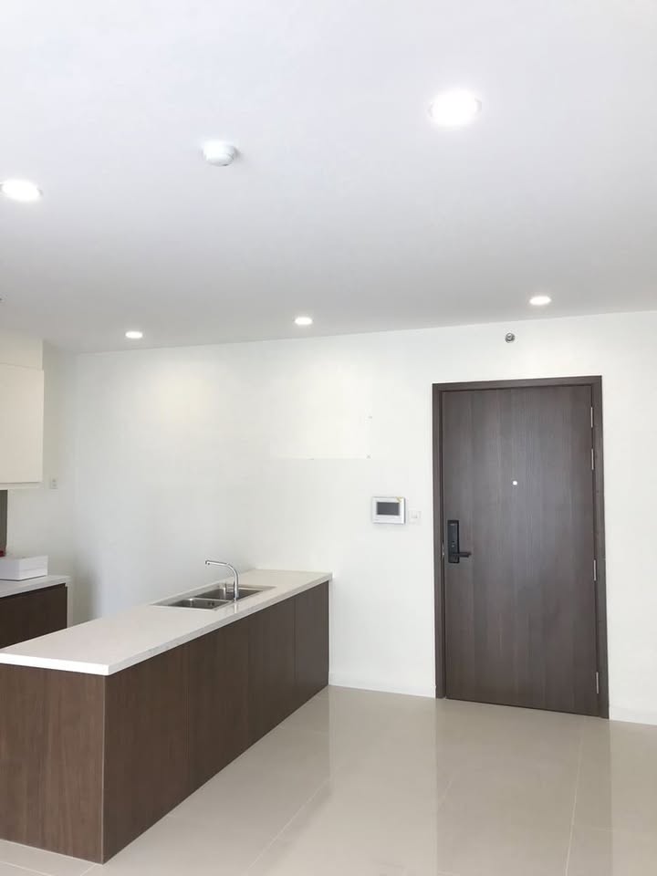 Căn hộ Central Premium Quận 8 70m² giá 13.5 triệu - Tầm nhìn đẹp, đầy đủ tiện nghi!