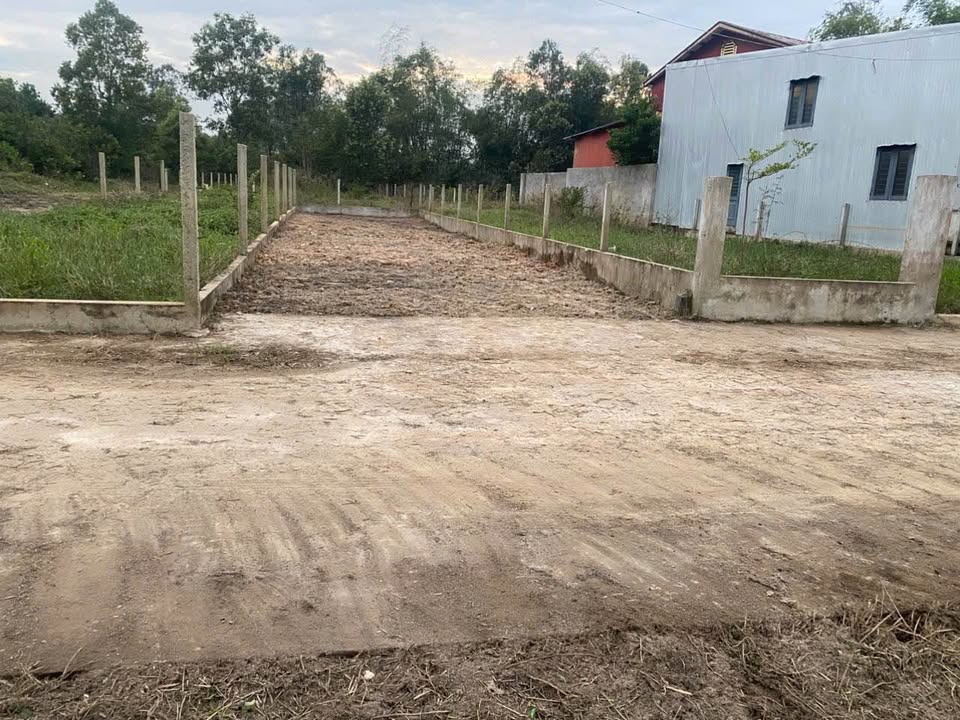 Đất nền Hòa Tiến Đà Nẵng 125m² giá 1.1 tỷ - Đường bê tông 5m thông thoáng!