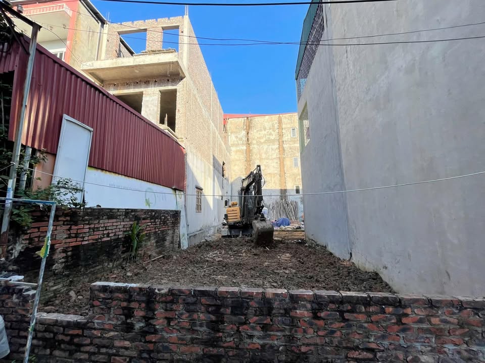 Đất nền Tiền Phong Mê Linh 50m² giá 2 tỷ - Đường mặt tiền rộng, ô tô vào tận nơi!