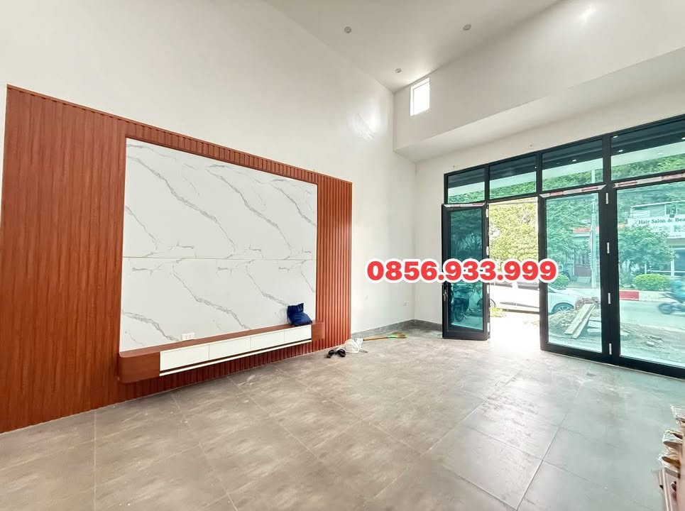 Nhà gác lửng mặt đường Hùng Vương, Mai Pha, 81m² giá 3 tỷ - Cơ hội kinh doanh tuyệt vời!