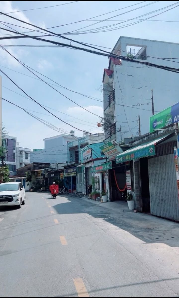 Bán nhà mặt tiền đường Đỗ Nhuận quận Tân Phú 24m² giá 3 tỷ - Cơ hội đầu tư sinh lời!