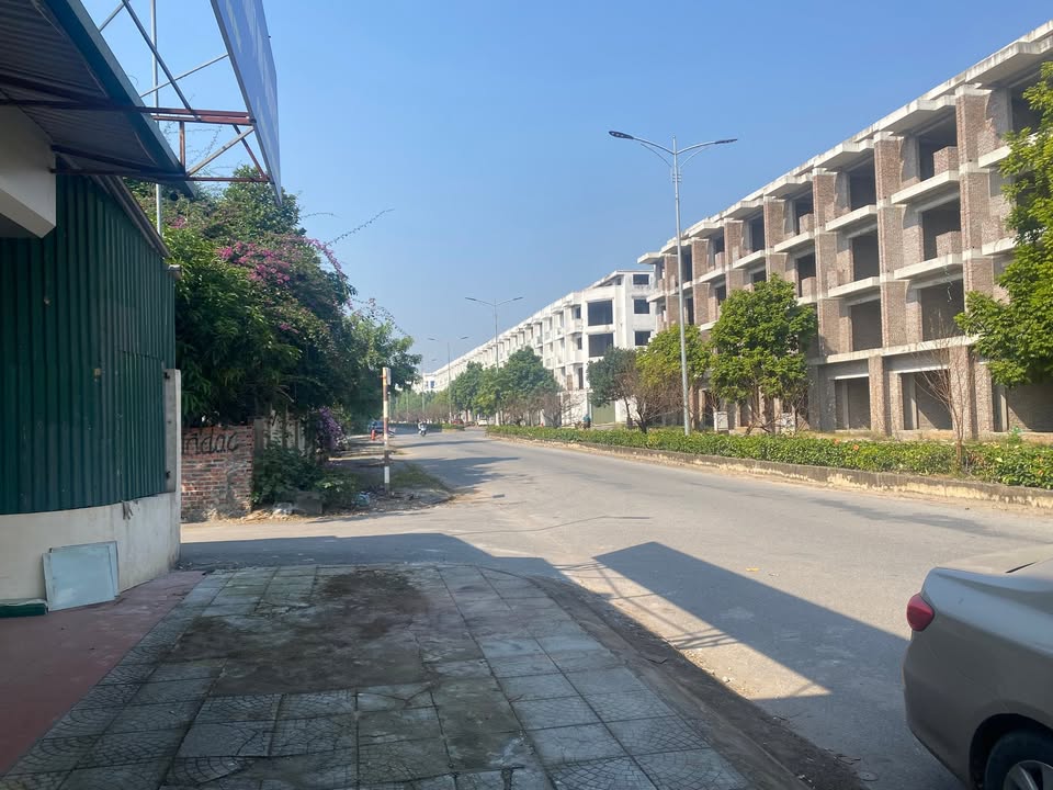 Cho thuê nhà xưởng 430m² tại KĐT Packhill Định Trung Vĩnh Yên - Phòng điều hành tiện nghi!