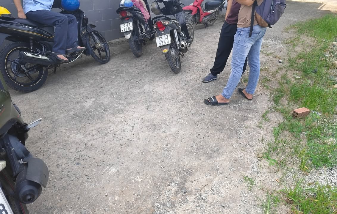 Nhà cấp 4 Tân Hòa, Phú Mỹ 240m² giá chỉ 2.2 tỷ - Sổ hồng chính chủ!