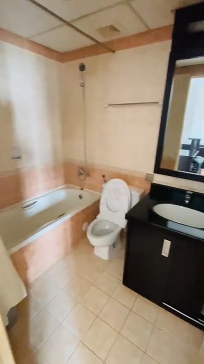 Nhà phố cho thuê đường Xuân Thủy, quận Cầu Giấy giá 8 triệu - Full nội thất cơ bản