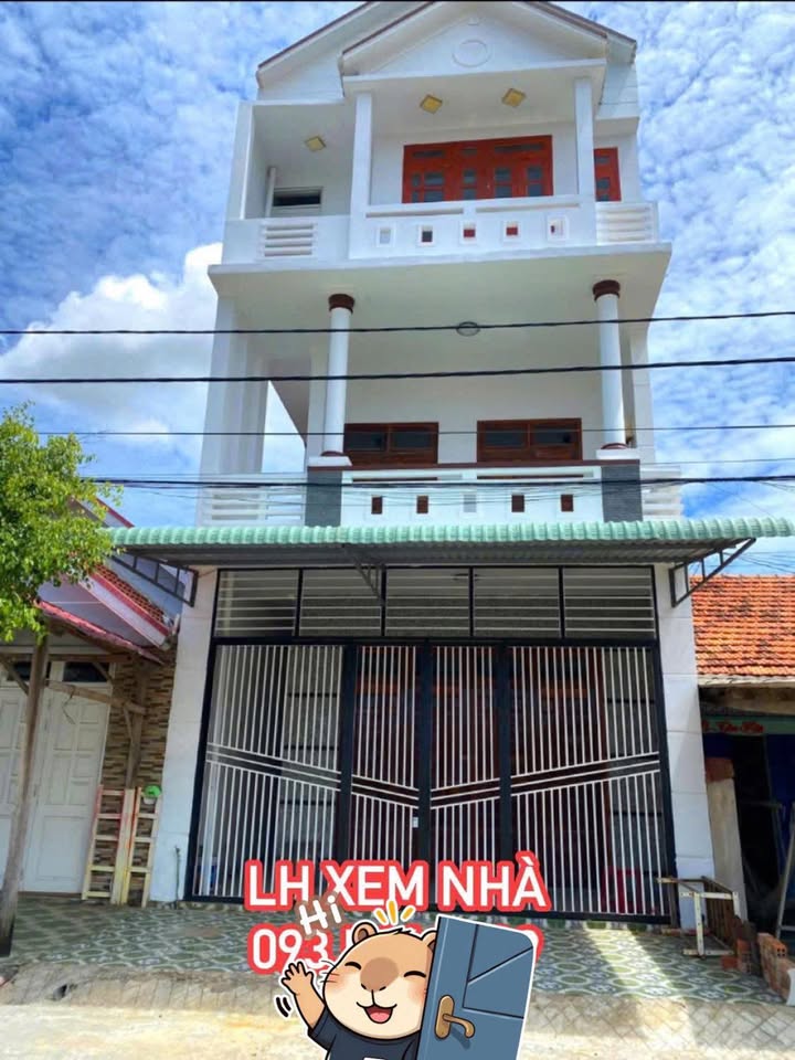 Nhà 3 mê Phú Đông, Tuy Hoà 120m² giá 3.3 tỷ - Gần biển chỉ 300m!