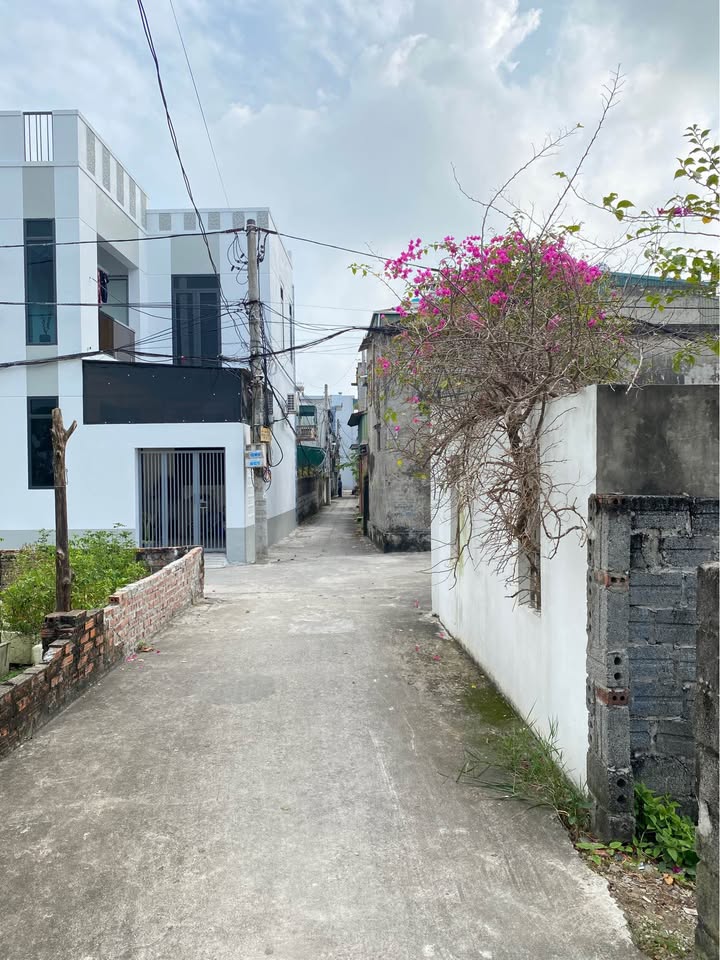 Đất nền phường Vũ Phúc, Thái Bình 54m² giá 1.1 tỷ - Đường ô tô, tiện ích đầy đủ!