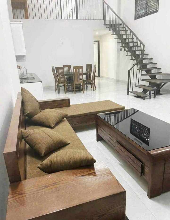 Nhà riêng 2PN tại Cao Xuân Quế, Lào Cai 108m² giá 2 tỷ - Pháp lý rõ ràng sẵn sàng giao dịch!