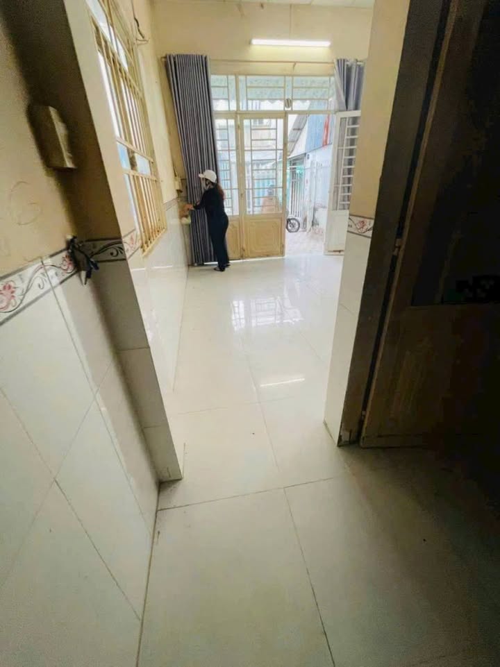 Nhà cho thuê 1 trệt 1 lầu Nguyễn Bỉnh Khiêm, Mỹ Long 100m² - Giá chỉ 4 triệu/tháng!