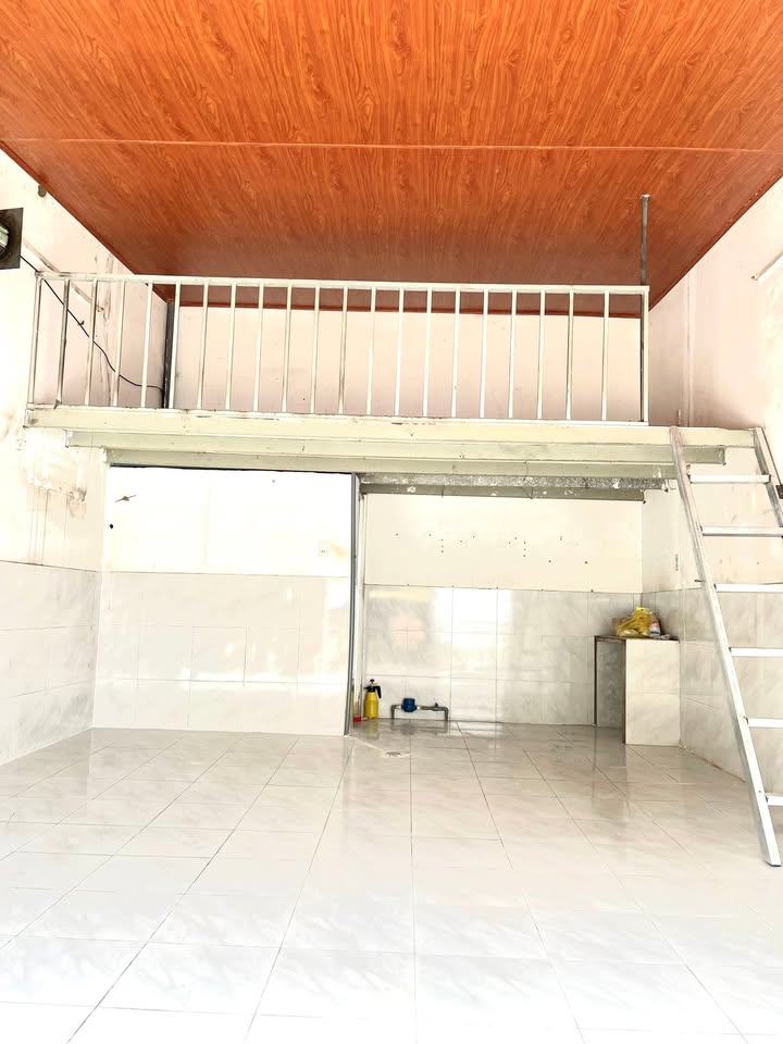 Kiot cho thuê tại Hẻm 866 Quốc lộ 13, 40m² giá chỉ 4,8 triệu - Kinh doanh mọi ngành nghề!