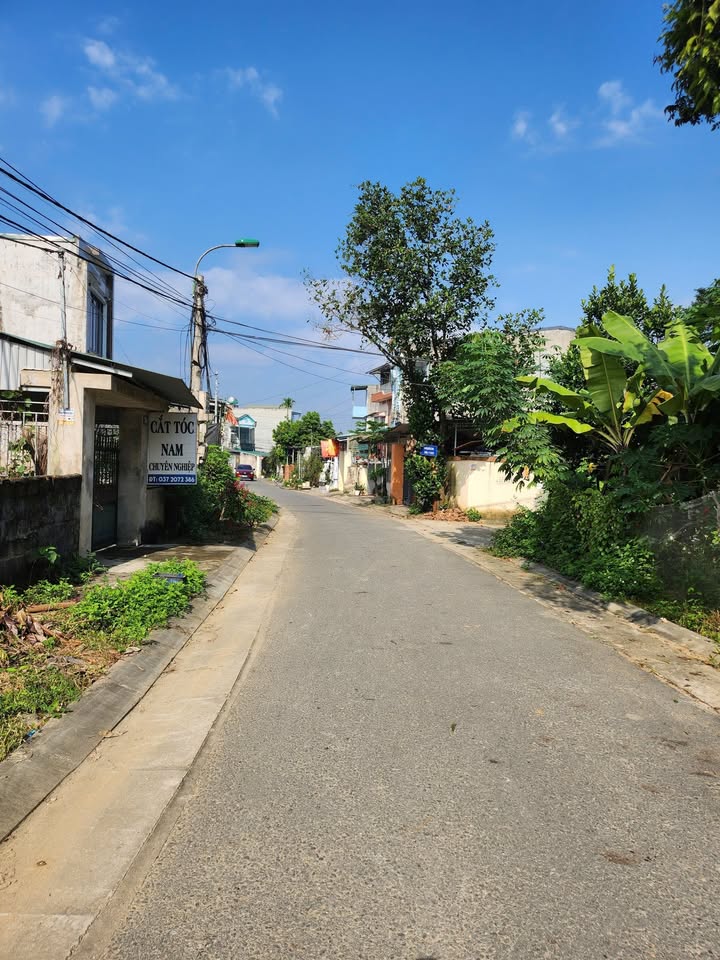 Đất thổ cư Tân Hà 120m² giá 2 tỷ - Vị trí đắc địa gần trung tâm!