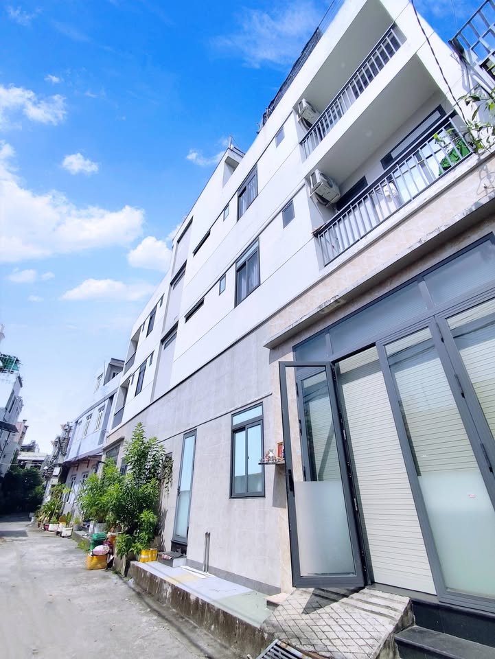 Nhà 4 tầng Tân Thới Nhất 100m² giá 7 tỷ - Đầu tư sinh lợi ngay!