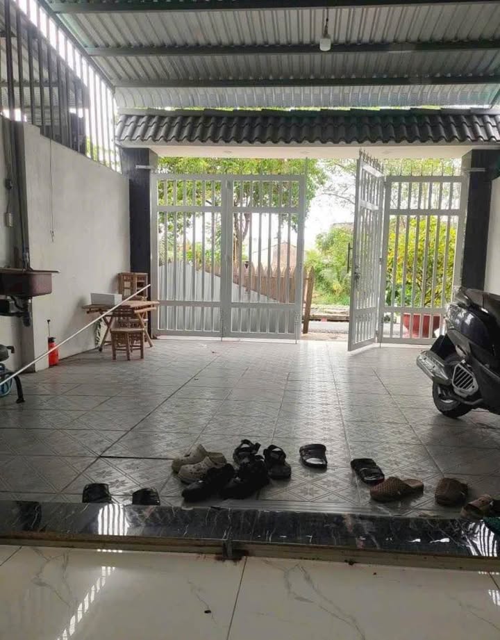 Nhà 1 trệt 1 lầu đường Cái Môn 165m² giá 2 tỷ - An ninh, thoáng mát!