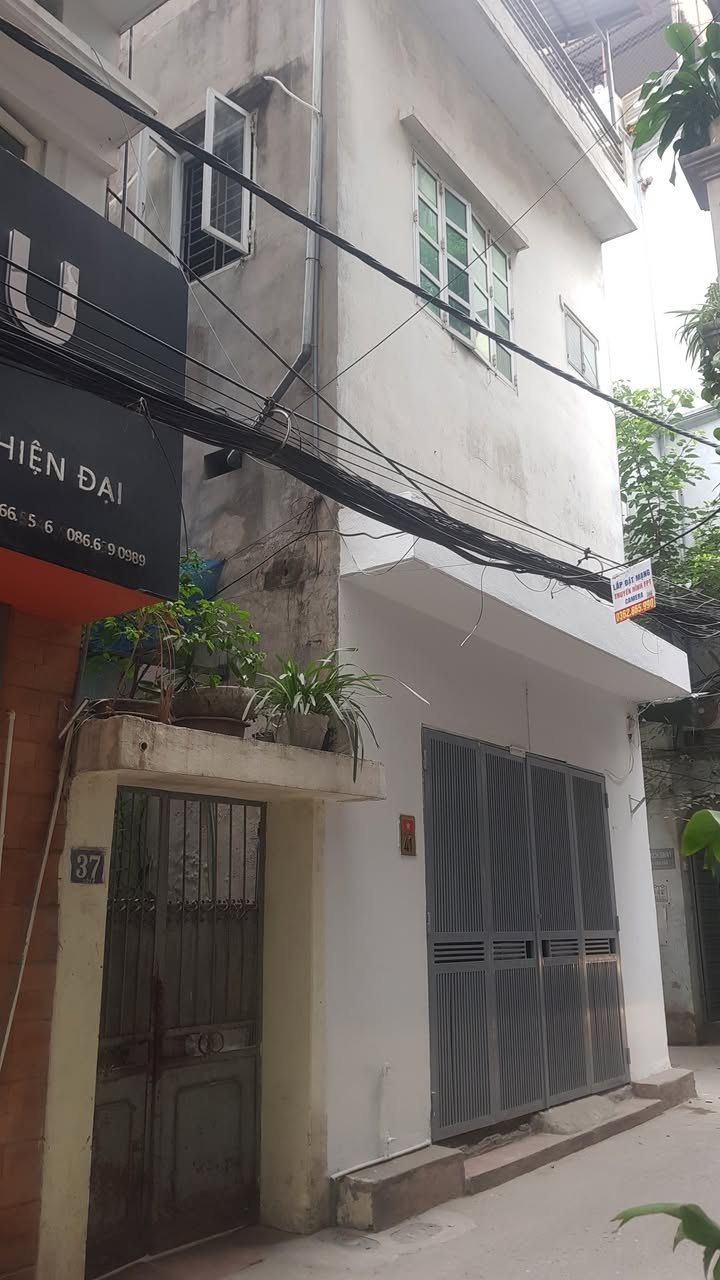 Nhà cho thuê 4 tầng đường Đào Tấn 50m² - Phù hợp cho thuê văn phòng hoặc ở ngay!