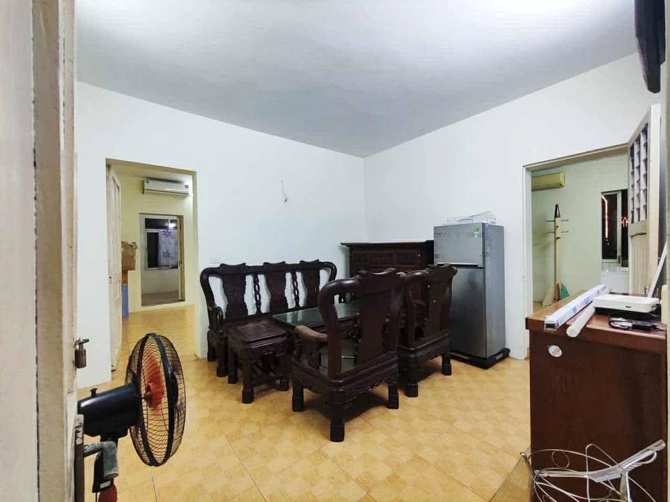 Căn hộ Tập thể Giảng Võ 80m² giá 7 triệu - đầy đủ tiện nghi, sẵn sàng vào ở!