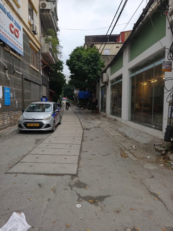 Nhà cho thuê nguyên căn 4 tầng tại Nhân Hòa, Thanh Xuân - Giá 11 triệu, đầy đủ nội thất!