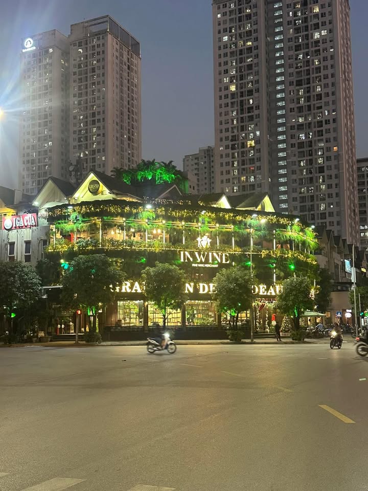 Mặt bằng kinh doanh Ngụy Như Kon Tum 450m² giá 150 triệu - Đầu tư sinh lời ngay!