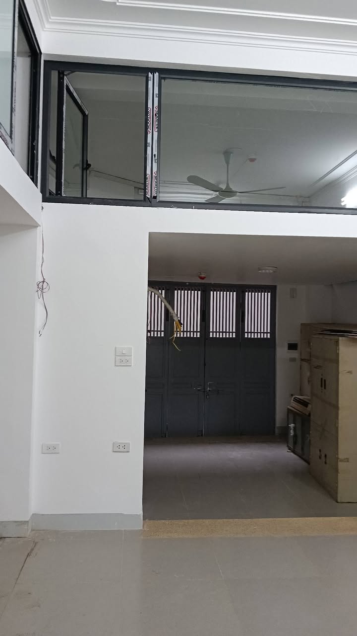 Cho thuê mặt bằng Vạn Phúc - Liễu Giai 50m² giá 8 triệu - Phù hợp cho kinh doanh nhỏ