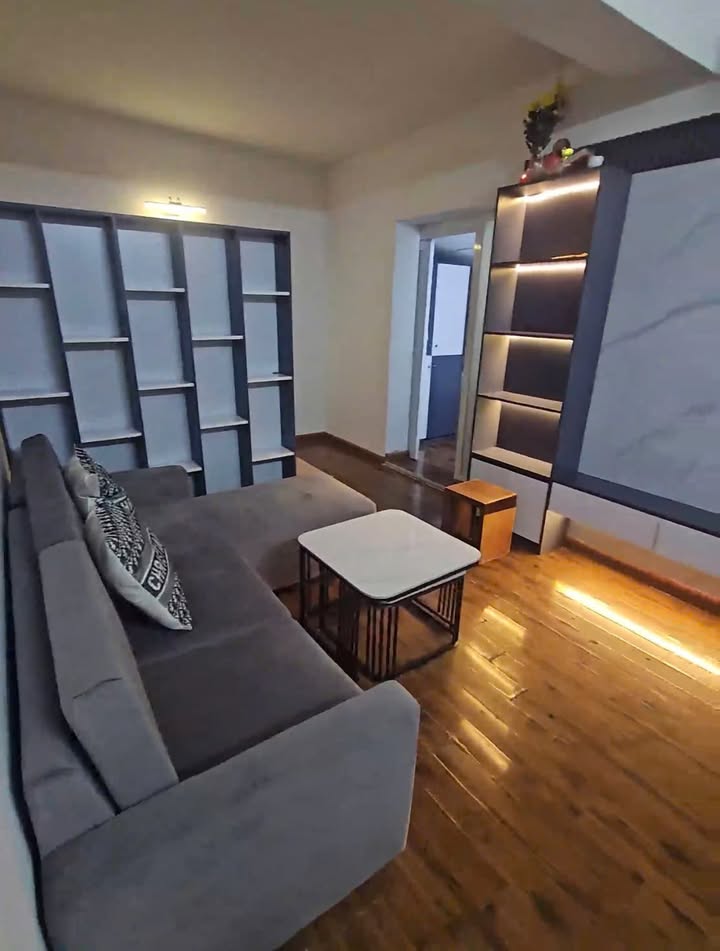 Căn hộ tập thể T5 Vĩnh Hồ 70m² giá 6 triệu - Sẵn sàng vào ở ngay!